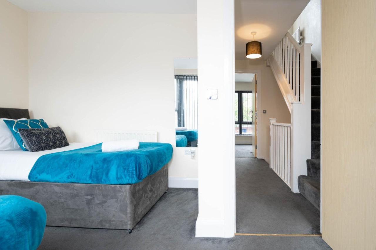 City Centre Townhouse - 3 Bedrooms - Garage - Parking - Top Rated Birmingham Exterior foto
