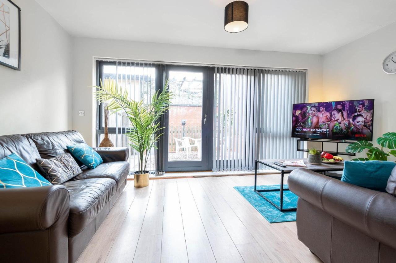City Centre Townhouse - 3 Bedrooms - Garage - Parking - Top Rated Birmingham Exterior foto